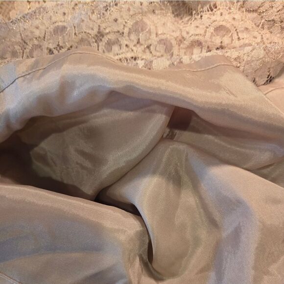 Banana Republic Floral Lace Metallic  Skirt Sz 2 - Picture 9 of 11